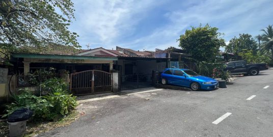 [Fully renovated – kitchen, garage & attic extended] FOR SALE Jalan Bakawali Bukit Sentosa, Rawang, Selangor,