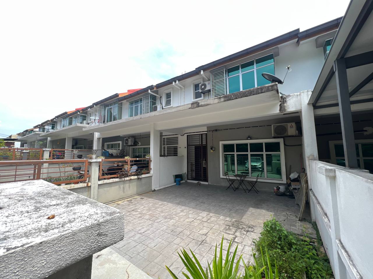 RENOVATED Terrace Double Storey Lautan Samudra, Lavender Ville @ Puncak Alam FOR SALE